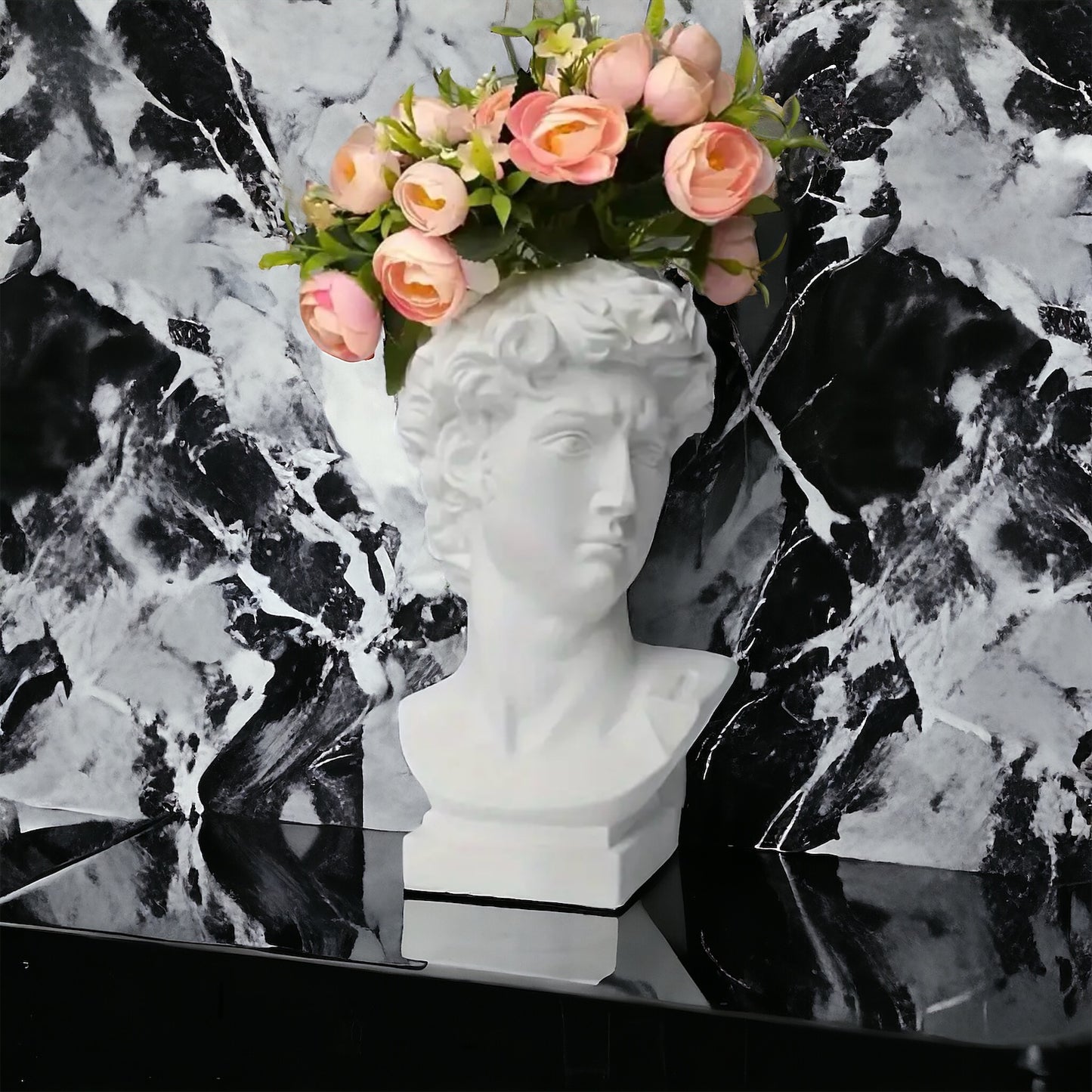 SUPERLUXE GREEK SCULPTURE VASE