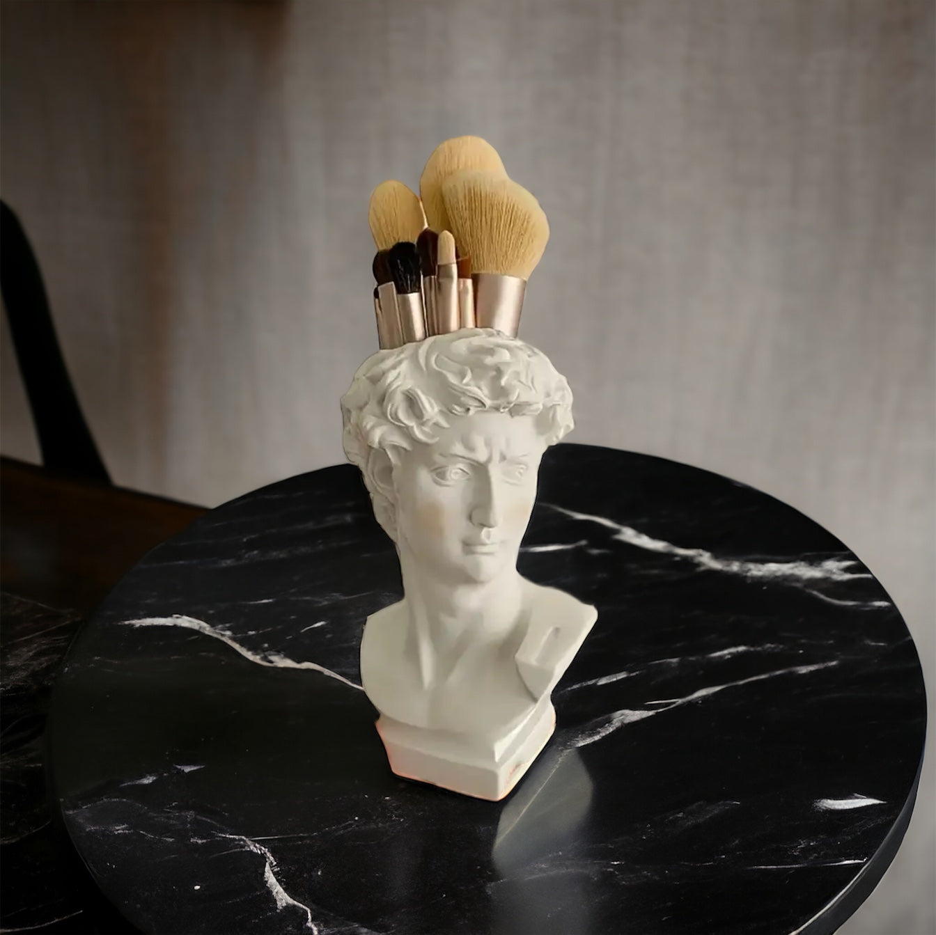 SUPERLUXE GREEK SCULPTURE VASE
