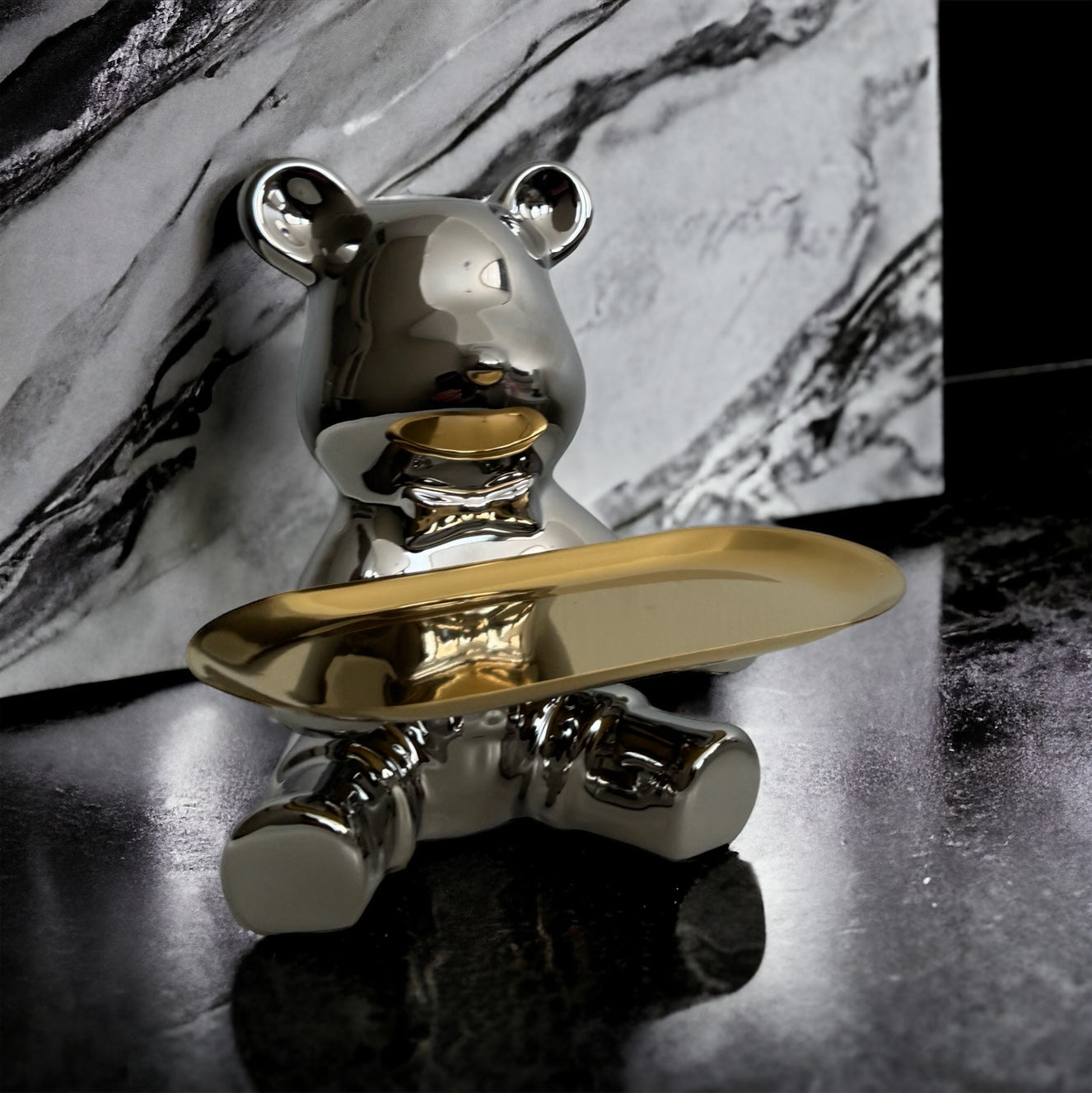 SUPERLUXE BEAR KEY HOLDER