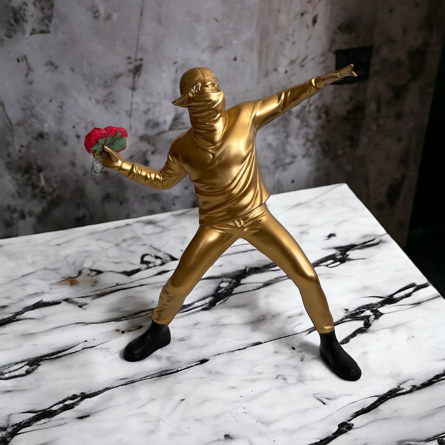 SUPERLUXE GOLD BANKSY